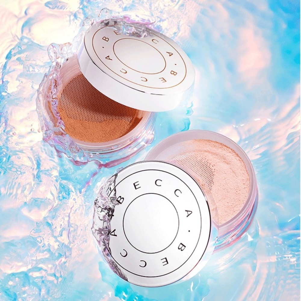 Becca Hydra-Mist set& Refresh Powder 🤎